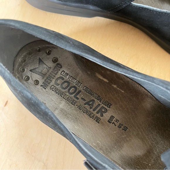 mephisto black nubuck fisherman sandals - Picture 8 of 10